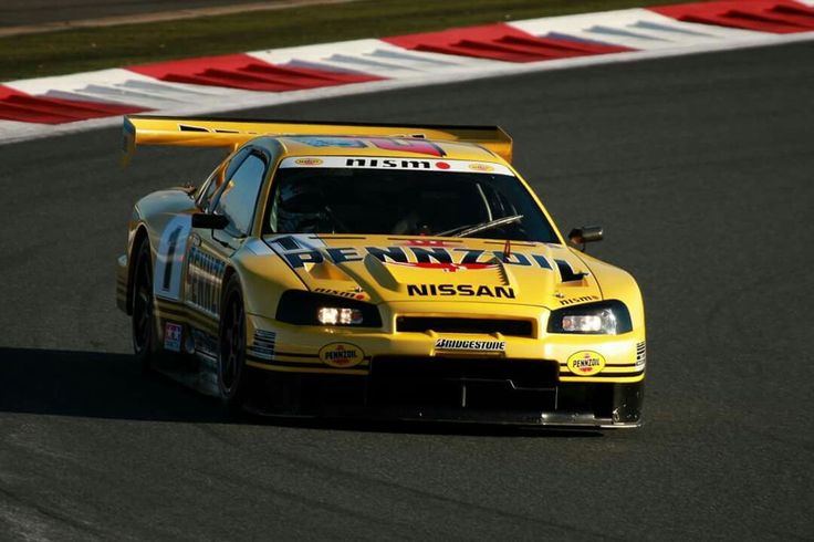Nissan PENNZOIL NISMO GT-R